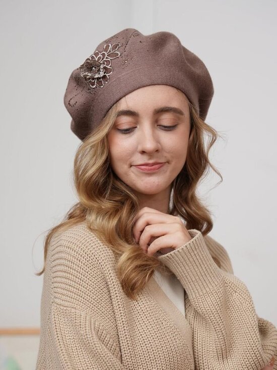 Women\'s French Style Flower Knitted Embroidery Beret Hats Navy Blue main image 6